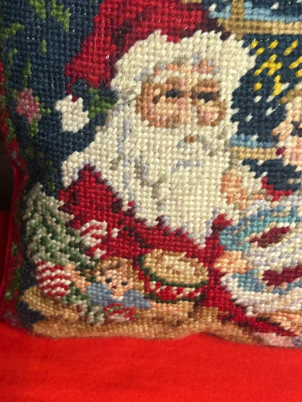 Needlepoint classic holiday